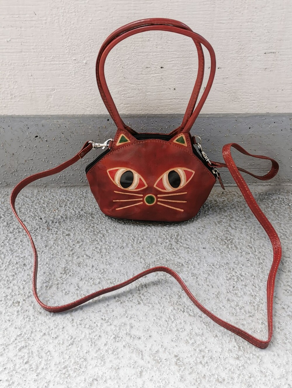 Vintage Leather Cat Bag